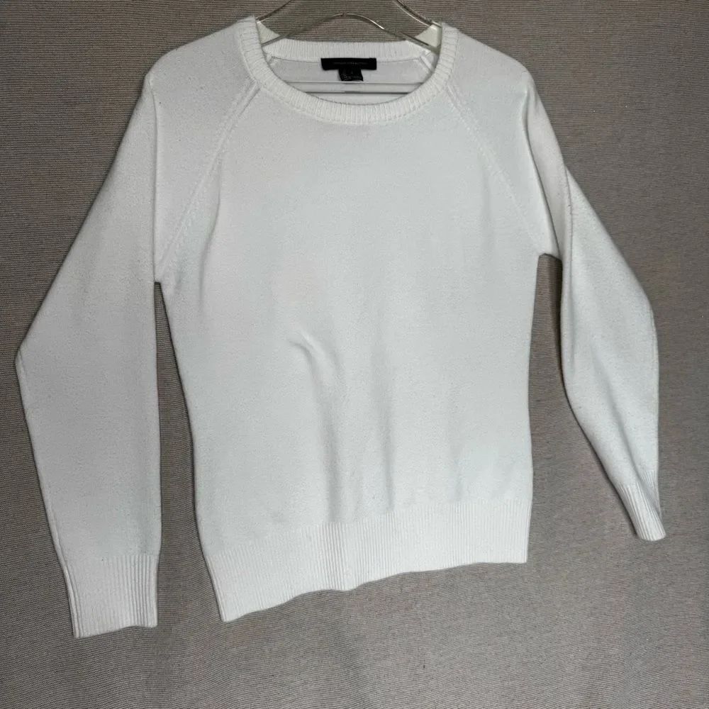 Classic White Women's Sweater. French Connection L